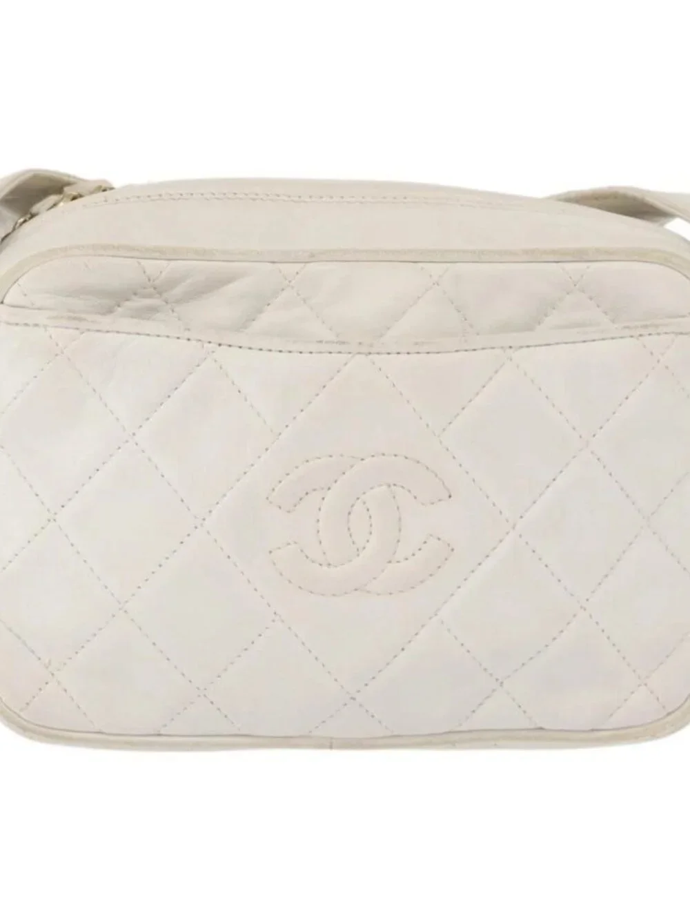 CHANEL Matelasse Shoulder Bag Lamb Skin White Gold CC Auth BA9689
